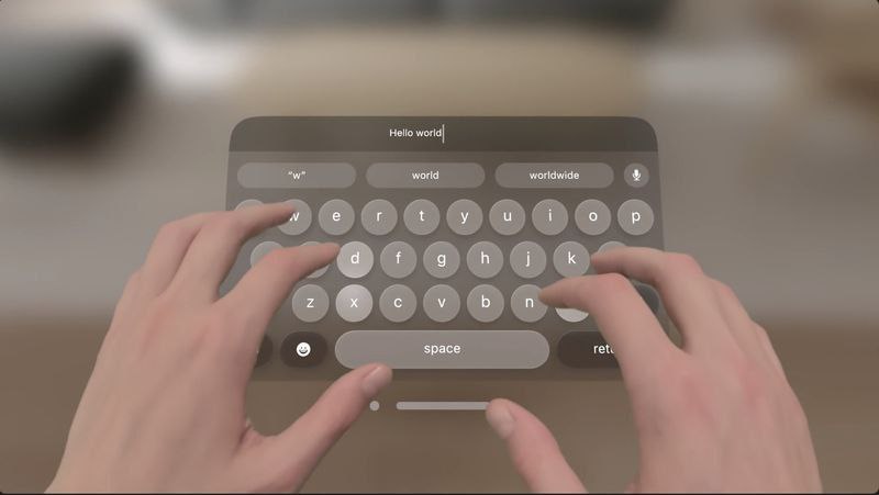 消息称苹果 Vision Pro 头显虚拟键盘体验拉胯，传统键盘仍是王道在 2023 年 WWDC 大会上，苹果发布了其首款混合现实头显 Vision Pro，其中一个场景是使用虚拟键盘，这款悬浮在半空中的键盘可以让用户在佩戴设备的同时，直接在空间计算环境中输入文本