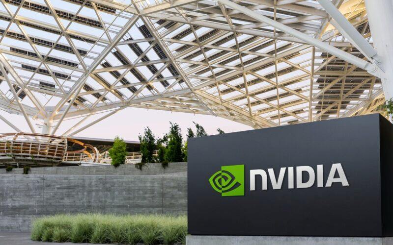 还台积电清白，黄仁勋：Blackwell 设计缺陷全是 Nvidia 责任Nvidia 执行长黄仁勋坦承，Blackwell GPU 的设计缺陷完全是公司的责任
