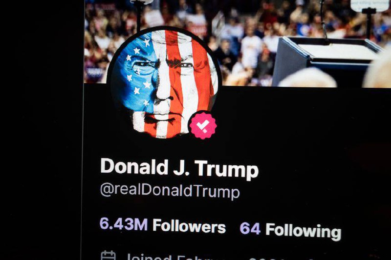 特朗普的Truth Social自推出以来已亏损7,300万美元根据周一的一份监管公告，特朗普(Donald Trump)的社交媒体平台Truth Social自近两年前推出以来已亏损7,300万美元，引发对该平台生存能力的怀疑