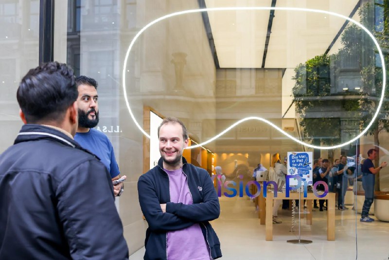 彭博社：预计Apple 本周将发布M5 iPad Pro以及新款Vision Pro新品不会举行发布会，直接上架官网