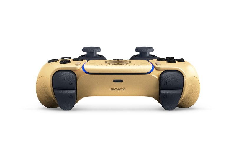PlayStation推出《007：初露锋芒》联名DualSense手柄建议零售价$84.99 USD/ ¥12,480 (日元，含税) / €84.99/ £74.99