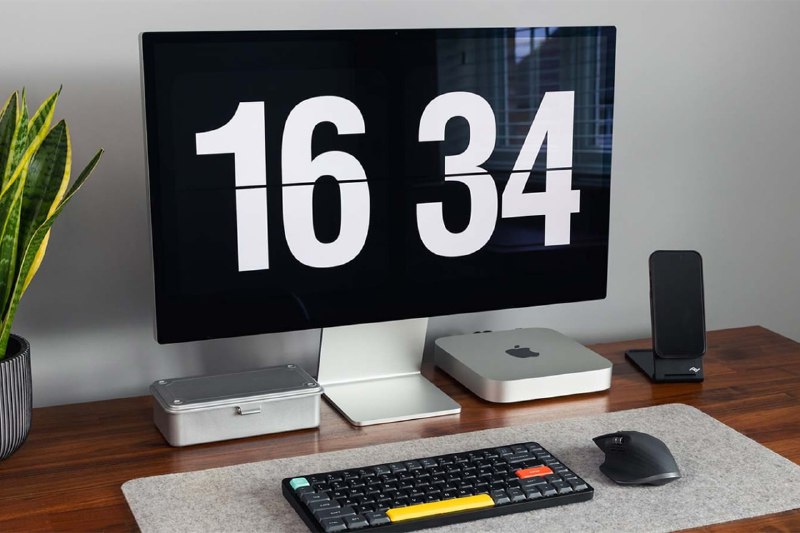 苹果研发27英寸5K Mini LED显示器 最快年底登场显示器行业分析师Ross Young爆料， 苹果正在研发一款27英寸Mini LED显示器（Studio Display），这款新品最快会在2025年底推出