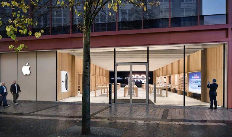 苹果已向爱尔兰政府补缴160亿美元的税款苹果将其在欧洲所有销售的收入都通过在爱尔兰的欧洲总部进行转账，这是因为爱尔兰的企业税率相比其他欧洲国家低得多，只有 12.5%左右