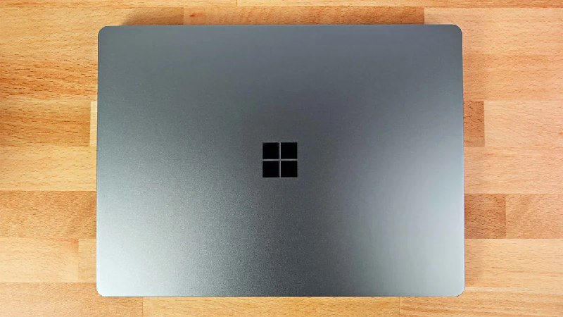 首批 Surface Pro 10 及 Surface Laptop 6 将面向商业用户微软已经确认会在 3 月 21 日召开新品 Surface 发布会，发布会的新硬件是 Surface Pro 10 以及 Surface Laptop 6，这场发布会主要面向的对象是商业用户