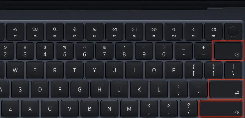 Apple 悄悄更改 MacBook 键盘设计，美式布局全面改用符号标示在最新款 MacBook 型号的美式英文键盘上，原先标注为文字的 Tab 、 Caps Lock 、 Shift 、 Return 以及 Delete 按键，现在已全部更换为图形符号