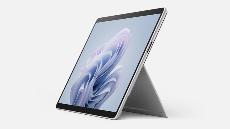 微软正式宣布商用版 Surface Pro 10 以及商用版 Surface Laptop 6今天，微软正式宣布了商用版 Surface Pro 10 以及商用版 Surface Laptop 6
