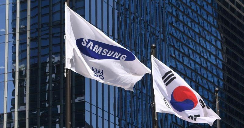 美官员称美国有权分享韩国芯片企业利润，因美企大量采购推动三星、SK海力士盈利据《韩国时报》报道，美国方面曾在与韩国政府官员会面时提出，希望获得韩国半导体企业在 AI 芯片热潮中获得的部分“超额利润”