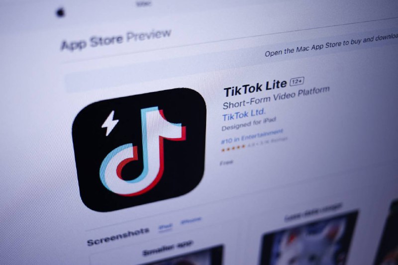 欧盟对TikTok新应用程序展开调查 或导致巨额罚款欧盟4月22日对TikTok在未提供全面风险评估的情况下，在法国和西班牙推出TikTok Lite是否违反了该集团新的内容法展开调查
