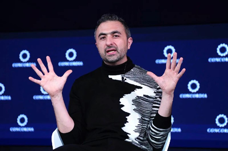 微软的AI主管认为，如果内容是在开放的网络上，那么“偷取”它是完全可行的穆斯塔法·苏莱曼对网络上的版权法有着独特的理解