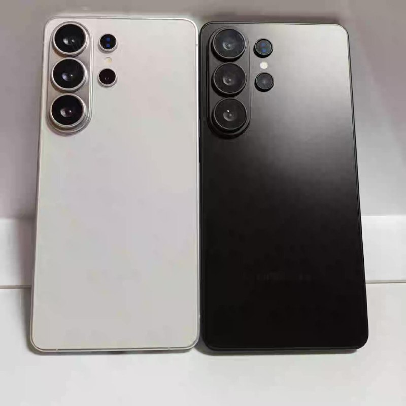 泄露视频展示了Galaxy S26 Ultra 的全新相机模组设计采用凸起的摄像头模组OnLeaks 在 X 上发布了几张疑似样机的照片和视频，与九月曝光的渲染图相呼应