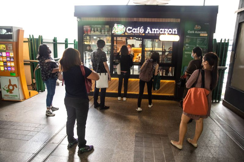 一家全球前十连锁咖啡品牌宣布暂别中国“我们很遗憾地宣布，亚美森咖啡将于1月27日起暂别中国市场！”1月25日，泰国体量最大的知名连锁咖啡亚美森咖啡(Café Amazon)发布了一封“告别信”，宣布暂别中国市场