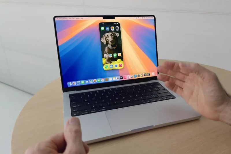 iPhone 镜像功能现在已开放给开发者尝试苹果星期一发布了 iOS 18 和 macOS Sequoia 的新开发者测试版，发言人弗雷德·赛恩斯在星期五确认，公司计划推出让用户在 Mac 上镜像 iPhone 的功能