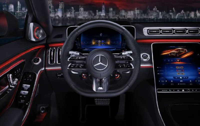 全新梅赛德斯AMG S63上市 起售价263.8万元4月20日举行的梅赛德斯-AMG品牌之夜上，AMG S 63 L E PERFORMANCE及首发特别版正式上市，售价区间为263.8-285.3万元