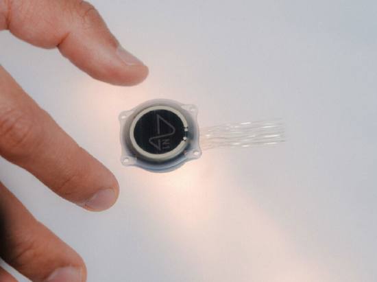 马斯克征召40岁以下志愿者 需同意让微型芯片植入大脑马斯克正在为他职业生涯中最重要的产品发布做准备