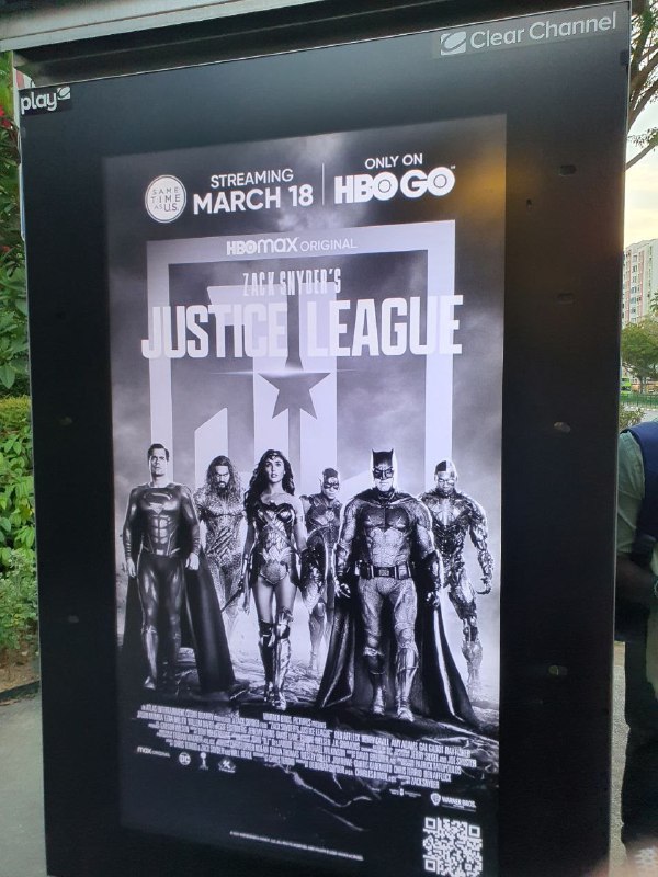 Zack Snyder版正义联盟将在某些亚洲国家的HBO Go上同步提供服务.扎克·斯奈德的正义联盟定于2021年3月18日在HBO Max上发布,斯奈德证实，华纳媒体和HBO Max正在为HBO Max无法进入的国际市场上进行其他发行计划