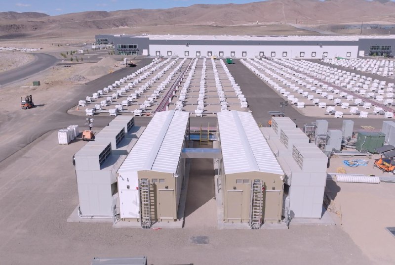 通用汽车将于红木公司合作生产储能电池这些电池将在美国制造，材料来自旧的电动车电池