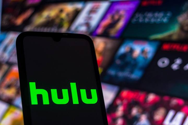 WSJ:  数据显示Hulu 成为迪士尼增长最快的美国流媒体服务，超过 Disney +Hulu已经成为华特迪士尼公司(Walt Disney Company, DIS)增长最快的美国流媒体服务，眼下该公司正为触达喜好不同的更多观众而大量增加成人倾向的娱乐节目